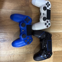 ps4 Pro 1TB Glacier Whiteの画像