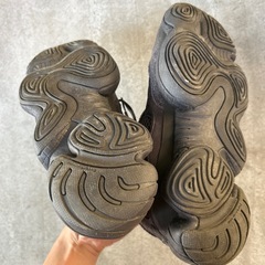 YEEZY500　の画像