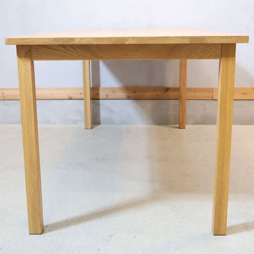 無印良品(MUJI)の人気のオーク材無垢材ダイニングテーブル！！180cmのワイドなサイズとシンプルで無駄のないスッキリとしたデザイン