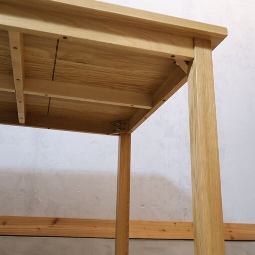 無印良品(MUJI)の人気のオーク材無垢材ダイニングテーブル！！180cmのワイドなサイズとシンプルで無駄のないスッキリとしたデザイン
