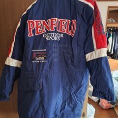 スノーボードの服⁉️の画像