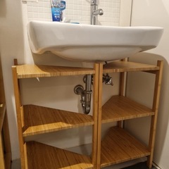 【10/24までの掲載】三角棚　(2つあり)の画像