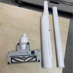 パナソニック　セパレート　コードレススティック掃除機　MC-NS10K　2022年製　ホワイト　クリーナー　ハンディ　軽量　スリム　クリーンドック　ナノイー　稼働確認済　中古　③の画像