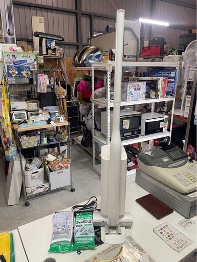 パナソニック　セパレート　コードレススティック掃除機　MC-NS10K　2022年製　ホワイト　クリーナー　ハンディ　軽量　スリム　クリーンドック　ナノイー　稼働確認済　中古　③