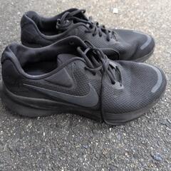 NIKE レボリューション 7 ワイドの画像