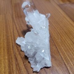 AAA水晶クラスター　中サイズ　の画像