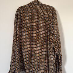 【引越し】ZARA 長袖シャツ（XLサイズ・リラックスフィット）500円の画像