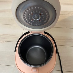 炊飯器の画像
