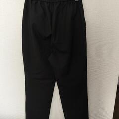 橘高　ストレッチテーパードパンツ　ブラック　Sサイズ　購入価格15,400円の画像