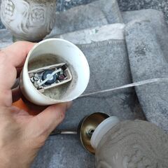 昭和レトロシャンデリア風ランプx2と旧式蛍光灯(ジャンク扱いと3台セット、当地引取りが条件)の画像