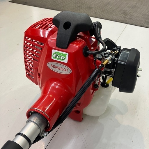 【未使用品】【店頭引取限定】shindaiwa 新ダイワ 2サイクルエンジン式刈払機 SSR2201-2T 30,800円（税込）