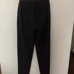 ラ・コルテ　エイジレス　ウール混ストレッチパンツ　黒　S　定価16,500円の画像
