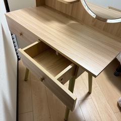 【お話し中】ドレッサーの画像