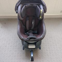 コンビ　チャイルドシートISO-FIX 中古の画像