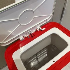 ゴミ箱の画像
