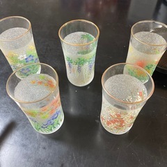 コップ、お皿5種類の画像