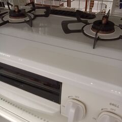 ★リユースのサカイ千葉中央店★期間限定割引有 Rinnai LPガステーブル  21年製 動作確認／クリーニング済み TC4516の画像