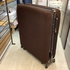 【リサイクルサービス八光】幅90cm　折りたたみベッド（シングル）の画像