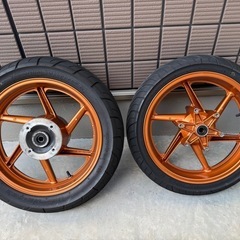 CB750 rc42 純正ホイールタイヤ 色替えの画像