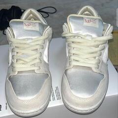 (NIKE “SB Dunk Low City of Love”)の画像
