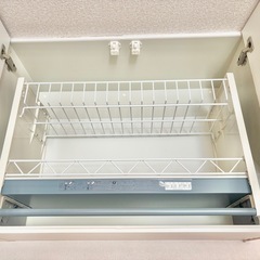 スライド収納　収納棚の画像