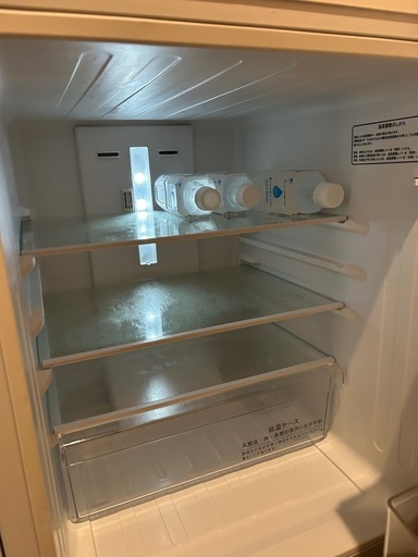 5km以内配送無料 保証付き 単身用にピッタリ Hisense2ドア冷蔵庫HR-D1301