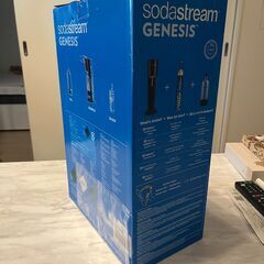 sodastream GENESIS v3 炭酸水メーカー ボトル付きの画像