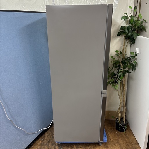 I611 ? ジモティー限定価格！ 2023年製の美品♪ TCL 冷蔵庫 (173L) ⭐ 動作確認済 ⭐ クリーニング済