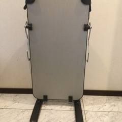 東芝ズボンプレッサーの画像