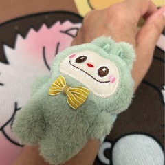 Labubuリストバンド紫の画像