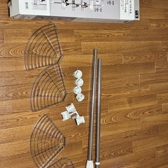 ニトリ　ステンレスつっぱりコーナーラック4段　工具不要の画像