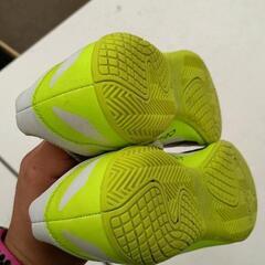 0907-204 21.5cm adidasサッカーシューズの画像