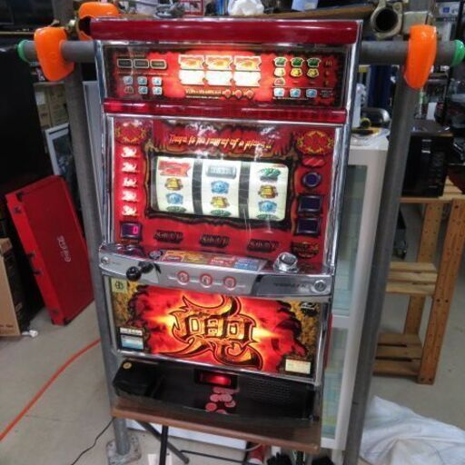 スロットマシン 4号機 パイオニア 兜 ジャンク 希少 パチスロ実機 4号機 パイオニア 兜 コイン使用 スロット機