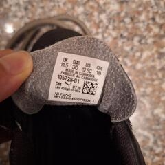 18.0センチ　PUMAサッカートレーニングシューズの画像