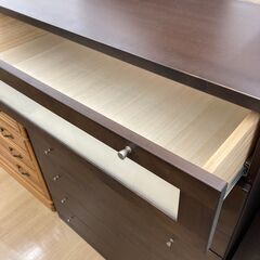 ★ジモティ割引あり★【リユースのサカイ野々市店】　7弾ハイチェスト　茶　101(幅)×45(奥行き)×134(高さ)cm ※クリーニング済みの画像