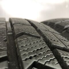 DUNLOP WINTER MAXX WM02 205/65R16 16インチ スタッドレス 4本 21年製 バリ溝 ヤリスクロス 10系アルファード ティアナ等　(STK019)の画像