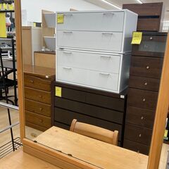 ★ジモティ割引あり★【リユースのサカイ野々市店】　ドレッサー　木製　ナチュラル　65(幅)×41(奥行き)×150(高さ)cm ※クリーニング済みの画像