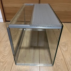 爬虫類　ガラスゲージ　ヒーター
の画像