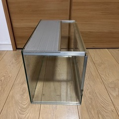 爬虫類　ガラスゲージ　ヒーター
の画像