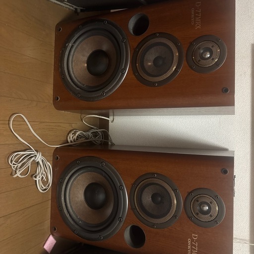 オンキョー　スピーカーD-77MRX