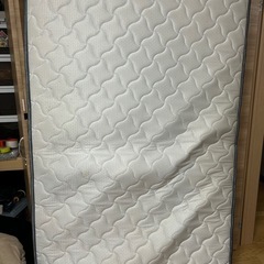 セミダブル　マットレスの画像