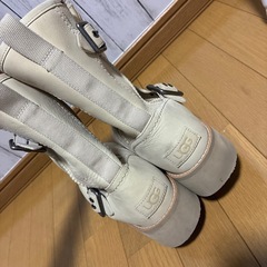 UGG 1106913 アグ ブーツ クラシック リベル バイカー ショートの画像