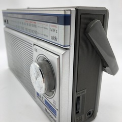 【昭和レトロ・アンティーク雑貨】National ラジオRF-557の画像