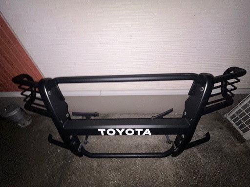 10/26値下げしましました！200系ハイエース バンパーガード