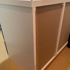 収納棚の画像