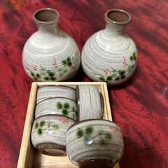 徳利　と　おちょこの画像