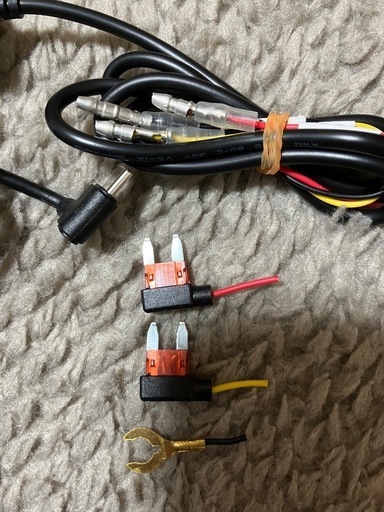 フロント4Kリヤ2.5Kミラー型ドラレコ