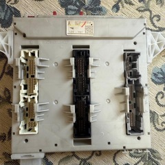 トヨタ ダイナ／トヨエース XZU720 N04C ECU コンピュータ 中古の画像
