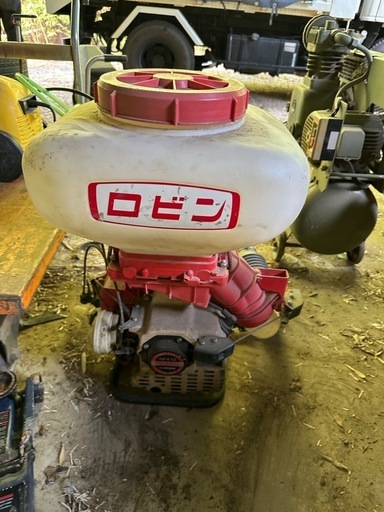 ロビン　エンジン噴霧器