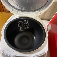炊飯器　TOSHIBA RC-10HKの画像